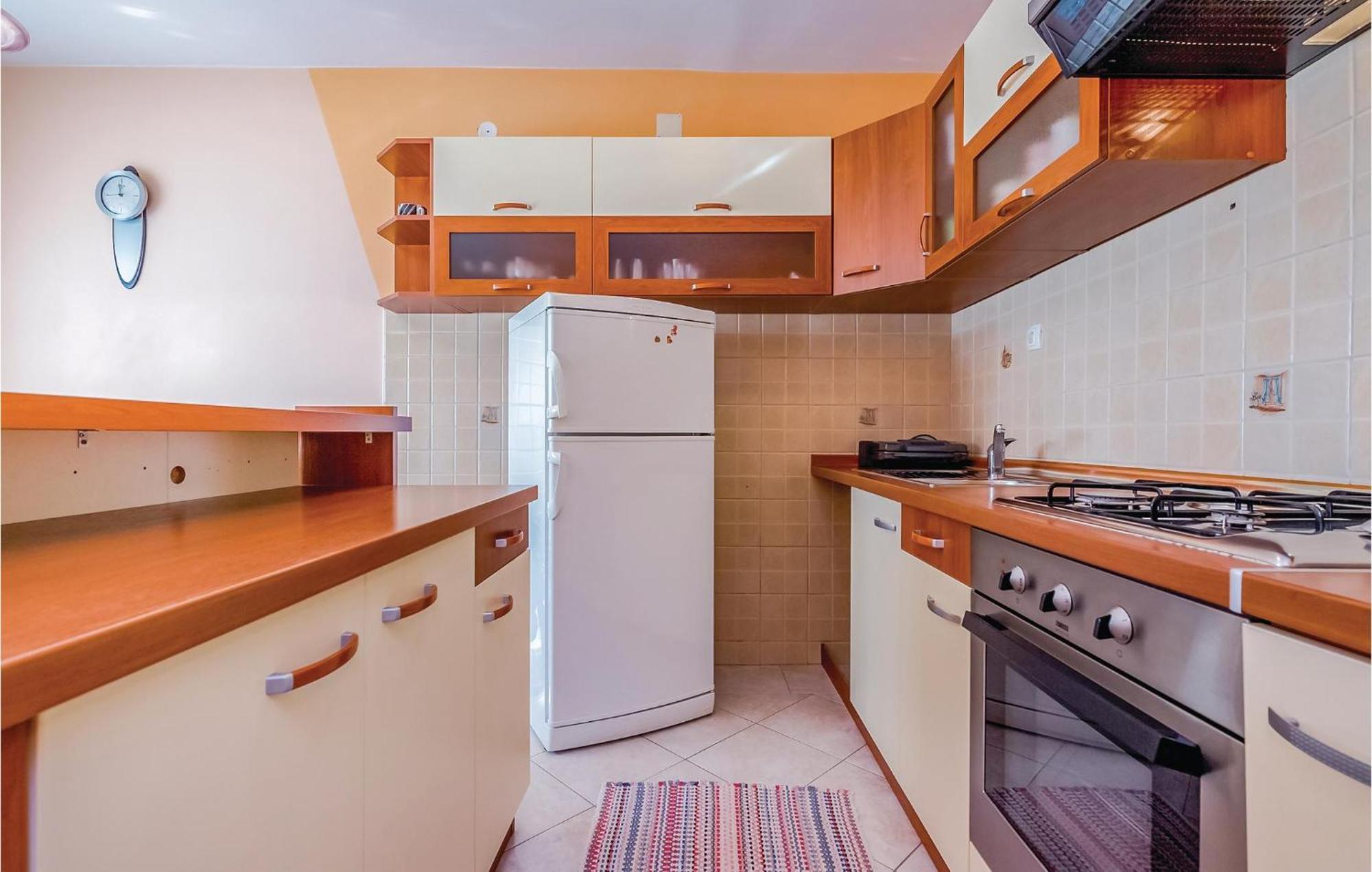 Beautiful Apartment In Novi Vinodolski Ngoại thất bức ảnh